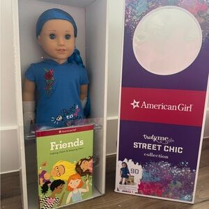 American Girl Doll truly me #90 Street Chic with Blue Hair and Floral Outfit
